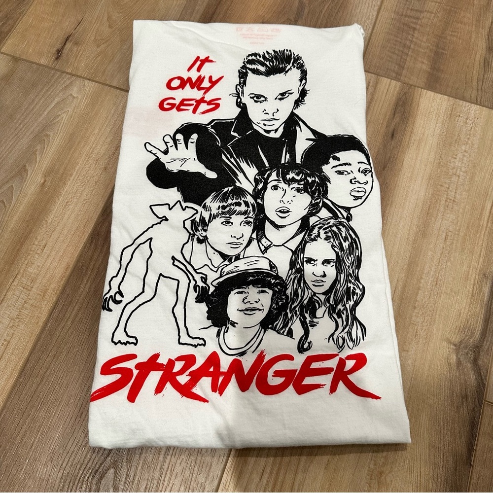 Netflix Stranger Things Pop up Shop White Tee Vegas XL
